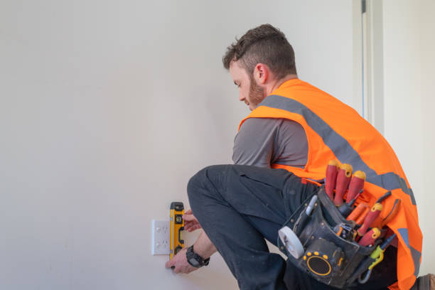 Best Affordable Emergency Electrician  in Scotchtown, NY